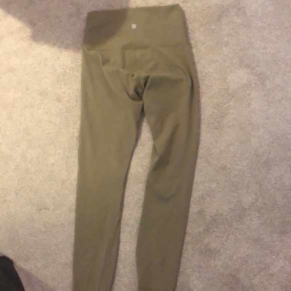 Lulu wonder under, olive green - Picture 1 of 1